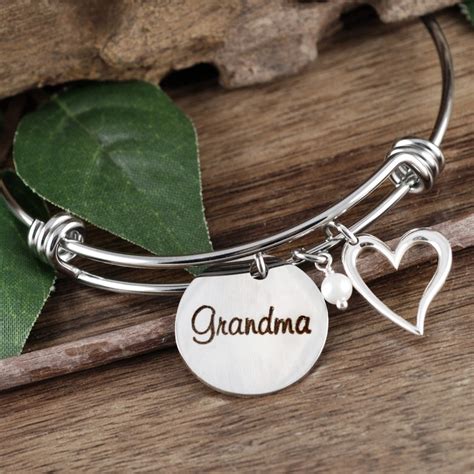 Grandmother Bracelet Gift for Grandma Personalized Grandma | Etsy