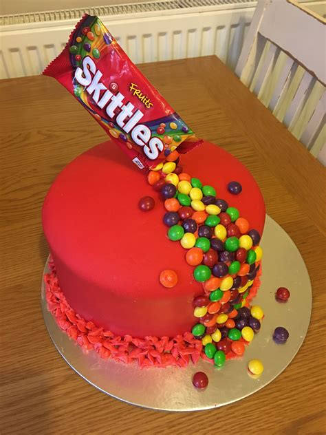 Skittles cake | Backen, Geschenke, Kochen