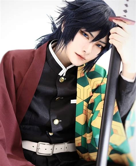 Demon Slayer Kimetsu no Yaiba 🗡 Giyuu Tomioka cosplayed by nomehicos074 ...