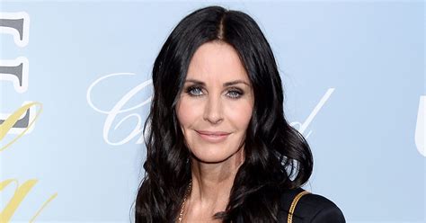 Courteney Cox Shares Her 5-Minute Makeup Routine