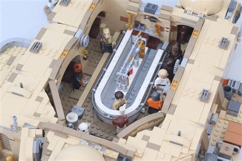 LEGO Star Wars 75290 Mos Eisley Cantina review