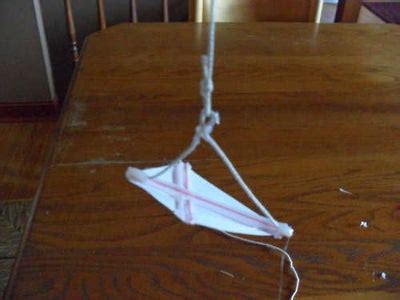 How to Make a Super Easy Paper and Straw Kite : 8 Steps - Instructables