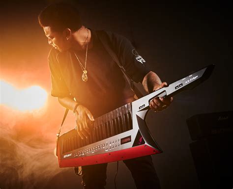 Roland AX-Edge WH Keytar – Theera Music