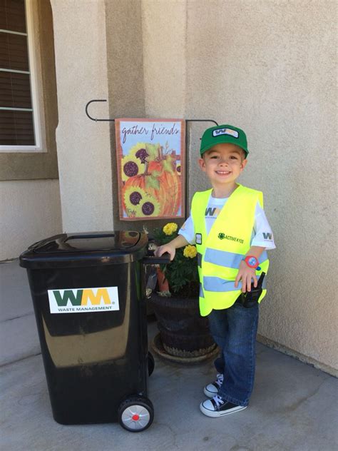 Toddler halloween garbage man costume – Artofit