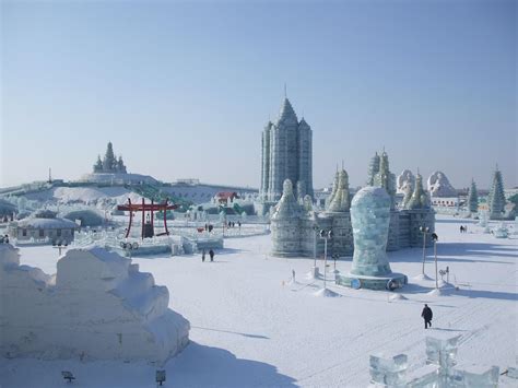 Harbin Ice and Snow World in the Daytime - Harbin Ice Festival ...