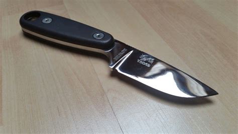 Esee Izula II - stripped and polished with dyed scales | Sharp Things | Pinterest | Scale ...