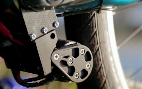 Add-On: Tiny Electric-Bike Motor Attaches To Frame | GearJunkie