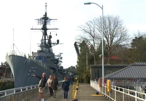 Ballard Locks Boater Information