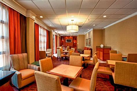 Hampton Inn Louisville Downtown - UPDATED 2018 Prices & Hotel Reviews (KY) - TripAdvisor