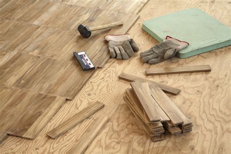 When and How to Use Plywood Underlayment