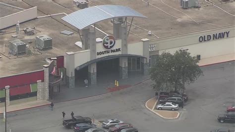 San Antonio police responding to mall shooting | kens5.com