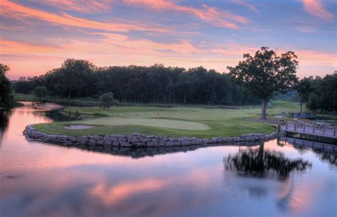 8 Best Golf Courses in Chicago