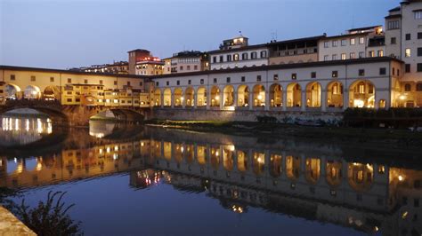 History of the Vasari Corridor: from the Florence of Vasari and Cosimo ...