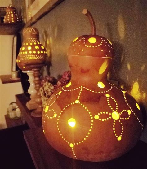 Dried Gourd Lanterns | Gourds crafts, Gourds, Gourd art