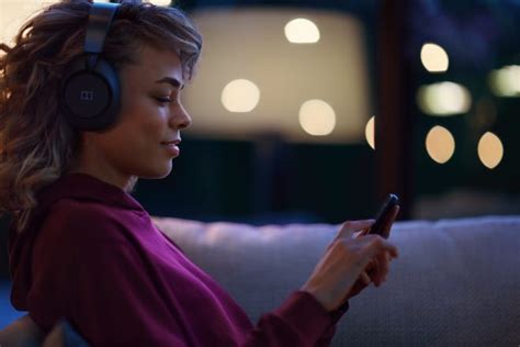 Dolby Dimension: $599 headphones block noise without total isolation