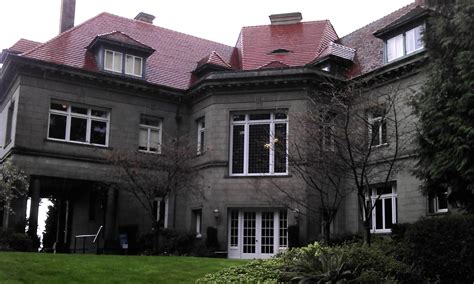 Transplanted to Portland...: Visiting Pittock Mansion...