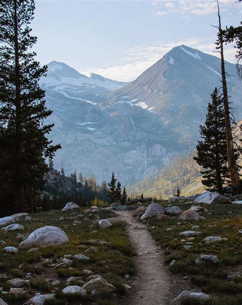 Pacific Crest Trail, California.[OC][2514x3163] : r/EarthPorn