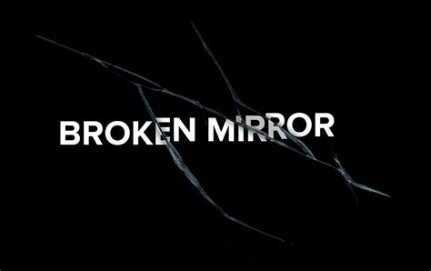 Broken Mirror Effect - Photoshop Tutorial