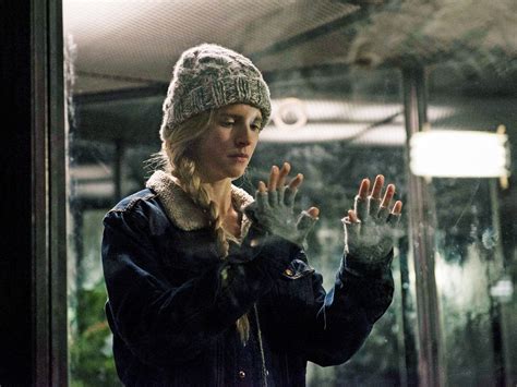 Review: Netflix's Mysterious New Thriller The OA Is Your Holiday Break ...