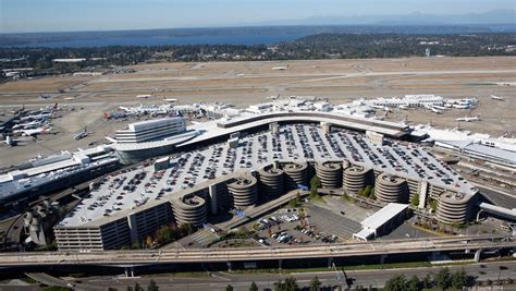 Passengers face higher parking rates at Sea-Tac Airport - Puget Sound Business Journal