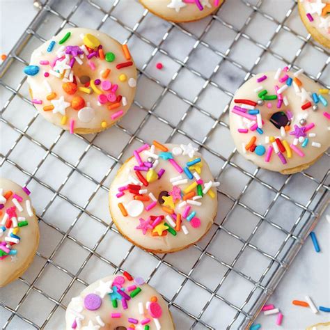 Mini Donuts Recipe - We are not Martha, donuts - okgo.net