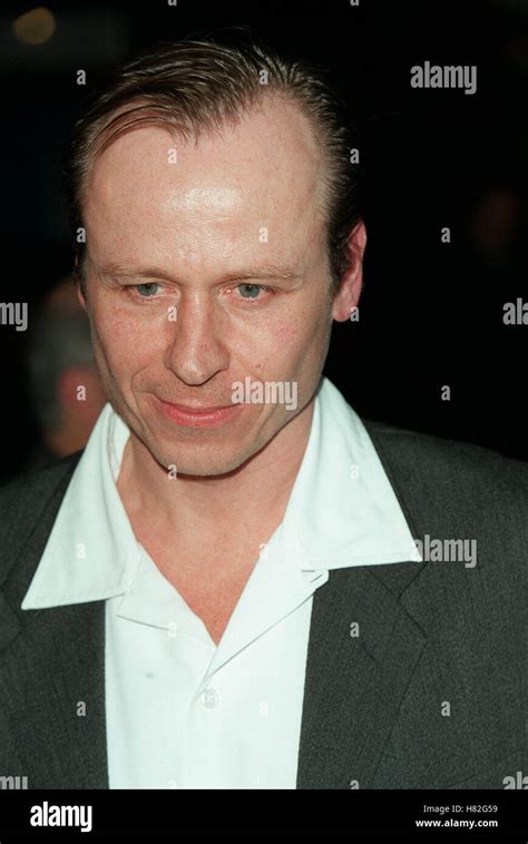 KAREL RODEN 15 MINUTES FILM PREMIERE HOLLYWOOD LAS ANGELES USA 01 March 2001 Stock Photo - Alamy