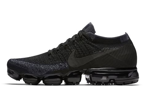 Nike VaporMax Triple Black Release Date Info | SneakerNews.com