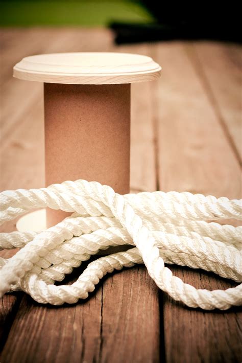 Hoot Designs: Nautical Rope Spool DIY