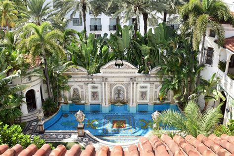 Look Inside Gianni Versace's Miami Mansion – That's Now A Hotel