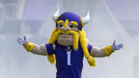 Vikings rank among worst-paying NFL franchises for mascots | Yardbarker