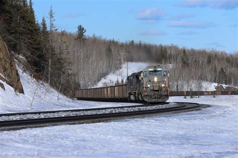 Railfan Rock | NSM SD40-3 660 leads an empty ore train at mp… | Flickr