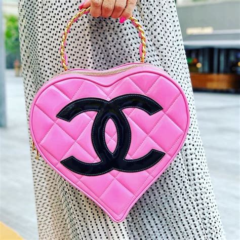 heart shaped chanel bag pink - lineartdrawingscoffee