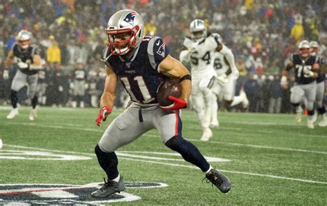 Patriots Offensive Report Card: Week 12 - Sports Illustrated New ...