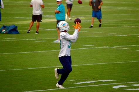 Myles Gaskin: Dolphins Weapon X in the Passing Game – Five Reasons ...