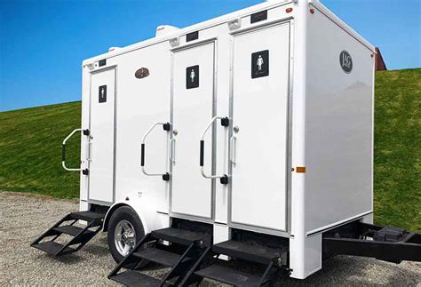 Restroom Trailers Rental in London, OH | Miller Portables