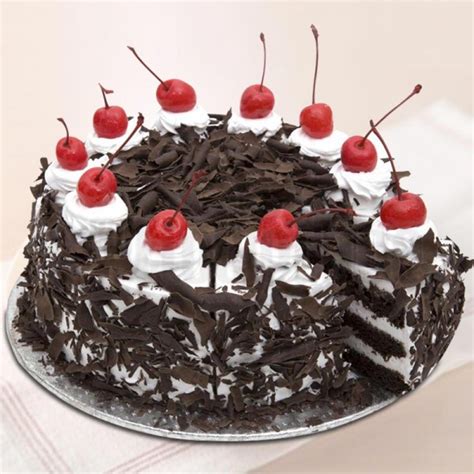 The History of the Classic Black Forest Cake | Blog – MyFlowerTree