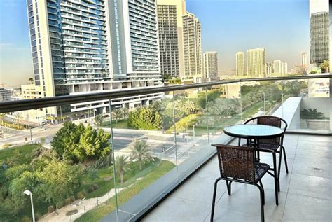 Apartment Gorgeous 1Bedroom with Balcony at Park View Dubai, UAE ...