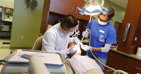 Aspen Dental to offer free dental service to veterans