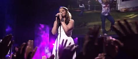 Lauren Alaina’s “Like My Mother Does” video set to premiere – American Idol Net