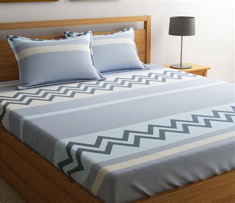 Buy Geometric Double Bed Sheets Online @upto 70% Off