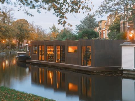 Inside a Green Floating House in a Netherlands Canal: Photos - Business ...