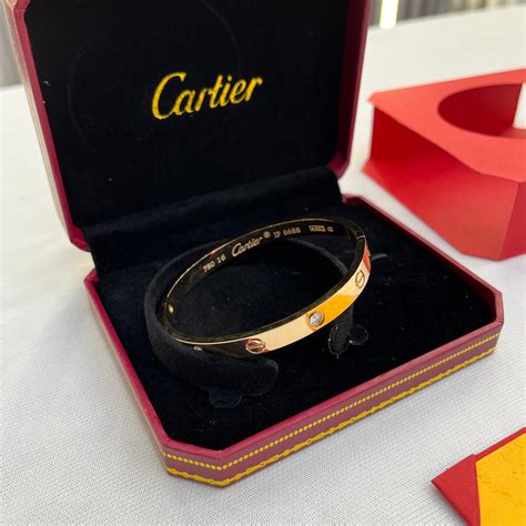 Buy Cartier Golden Love Bracelet - Online