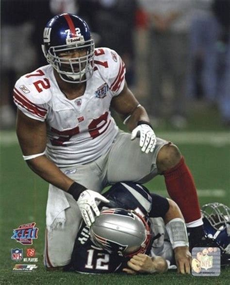 Osi Umenyiora SuperBowl XLII Action - Item # VARPFSAAJH132 - 20 x 24 is ...