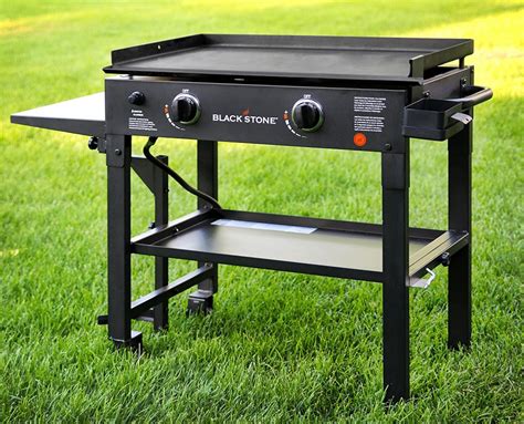 Blackstone 28 inch Outdoor Flat Top Grill - Best Smoker