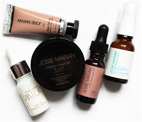 Bad Outfit, Great Lipstick: [CLOSED] GIVEAWAY! Josie Maran Skincare