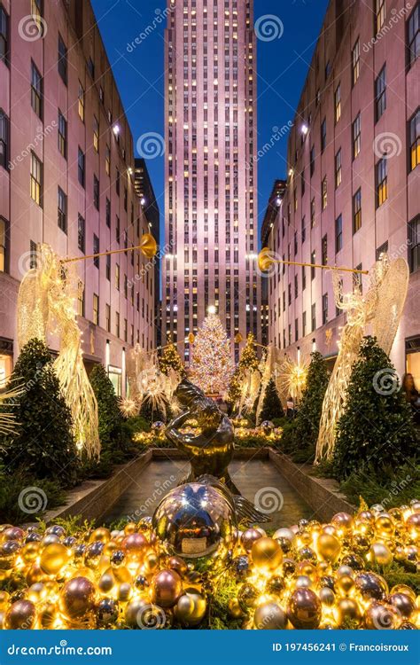 Christmas Season Decorations at Rockefeller Center Plaza with Christmas ...