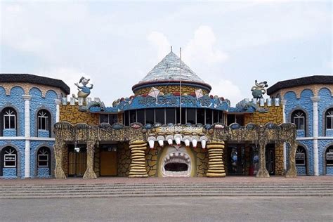 Find Tourist Attractions in Rajshahi