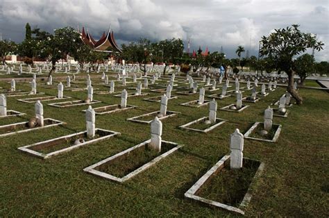 Hadits Tentang Berbagai Peristiwa Yang Terjadi Di Alam Barzakh - Cahaya Islam