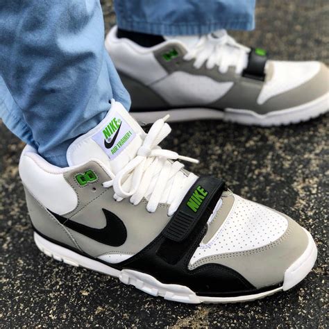 Air Trainer 1 Chlorophyll : r/Sneakers