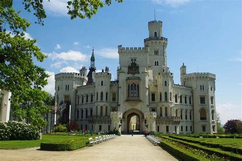 Best Castles in Czech Republic | Czech castles near Prague included